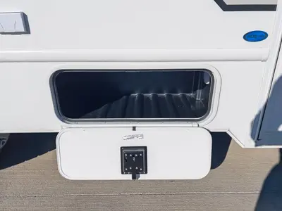 2027 Thor Motor Coach Chateau photo 20