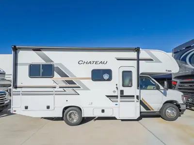2027 Thor Motor Coach Chateau photo 17