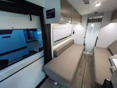 2027 Thor Motor Coach Sequence photo 10