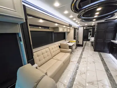 2027 Tiffin Motorhomes Allegro BUS photo 8