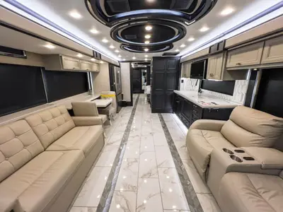 2027 Tiffin Motorhomes Allegro BUS photo 5