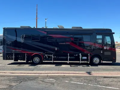 2023 Tiffin Motorhomes Breeze 33BR photo 25