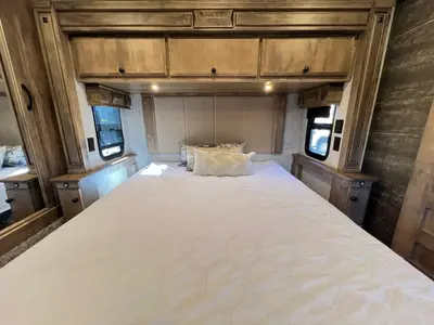 2023 Tiffin Motorhomes Breeze 33BR photo 17