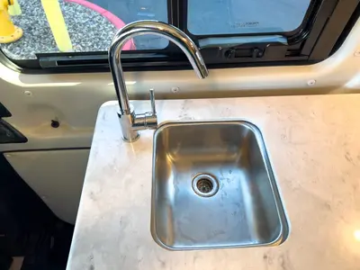 2024 Thor Motor Coach Sanctuary photo 13