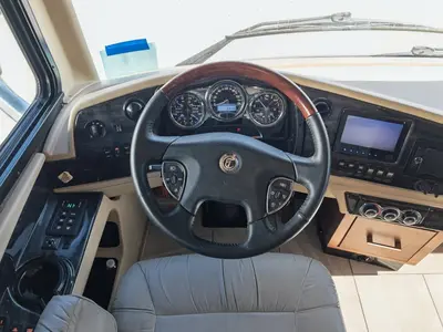 2017 Tiffin Motorhomes Allegro BUS photo 3