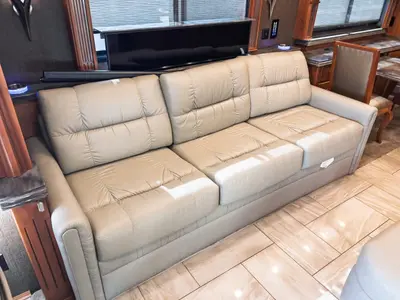 2017 Tiffin Motorhomes Allegro BUS photo 9