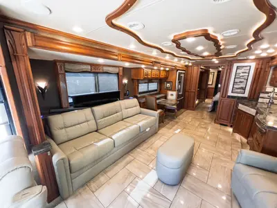 2017 Tiffin Motorhomes Allegro BUS photo 8