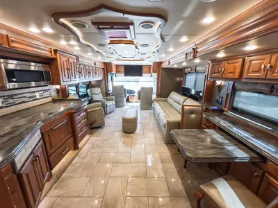 2017 Tiffin Motorhomes Allegro BUS photo 4