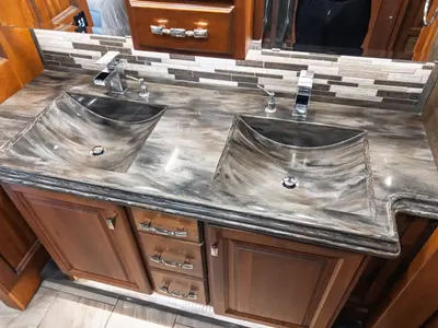 2017 Tiffin Motorhomes Allegro BUS photo 17