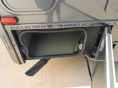 2019 Tiffin Motorhomes Wayfarer photo 18