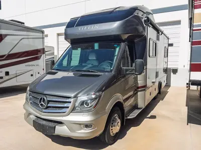2019 Tiffin Motorhomes Wayfarer photo 30