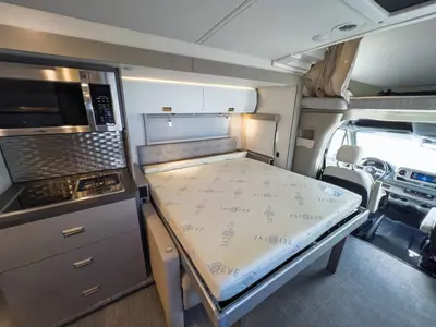 2025 Winnebago View photo 9