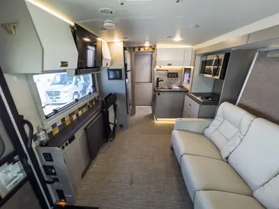 2025 Winnebago View photo 6