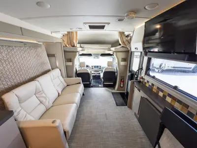 2025 Winnebago View photo 4