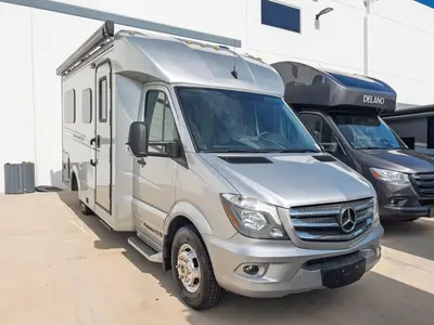 2018 Pleasure Way Plateau XL exterior