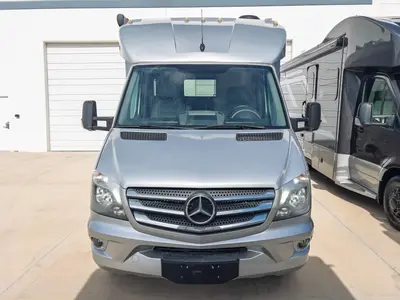 2018 Pleasure Way Plateau XL photo 26
