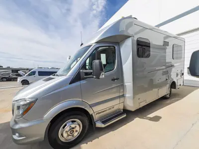 2018 Pleasure Way Plateau XL photo 21