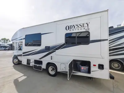 2025 Entegra Coach Odyssey SE photo 24
