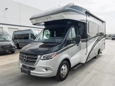 2023 Entegra Coach Qwest photo 2