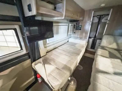 2021 Winnebago Travato photo 14