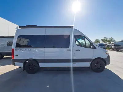 2023 Thor Motor Coach Sanctuary photo 16