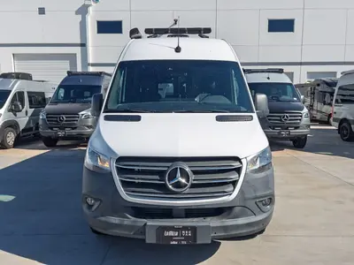 2023 Thor Motor Coach Sanctuary photo 19