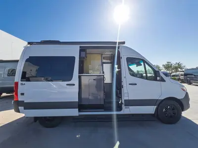 2023 Thor Motor Coach Sanctuary photo 17