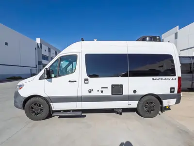 2023 Thor Motor Coach Sanctuary photo 18