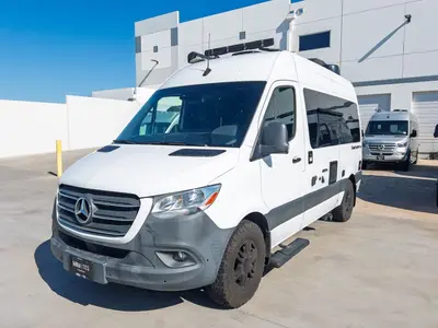 2023 Thor Motor Coach Sanctuary photo 21