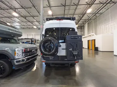 2022 Storyteller Overland Beast Mode photo 18