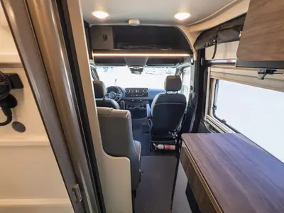 2023 Tiffin Motorhomes GH1 photo 5