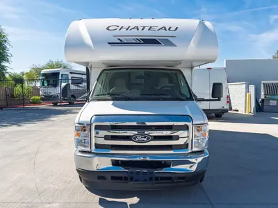 2027 Thor Motor Coach Chateau photo 26