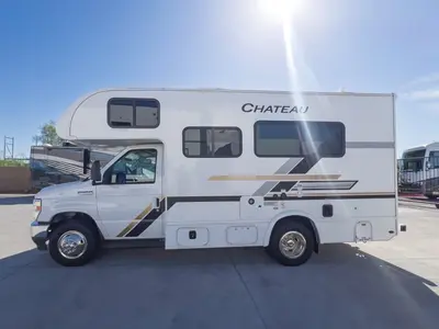 2027 Thor Motor Coach Chateau photo 21