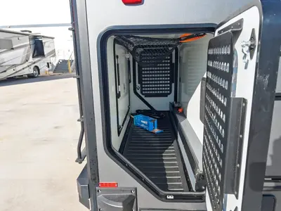 2027 Winnebago Ekko photo 17