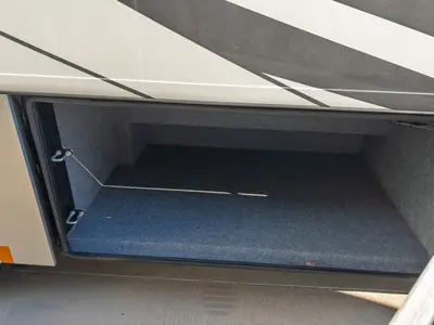 2023 Renegade Verona photo 24
