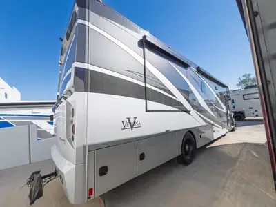 2023 Renegade Verona photo 20