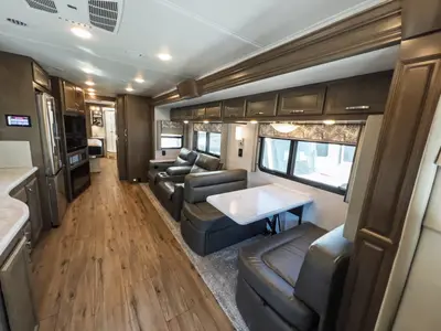 2023 Renegade Verona photo 7