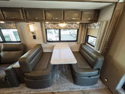 2023 Renegade Verona photo 8