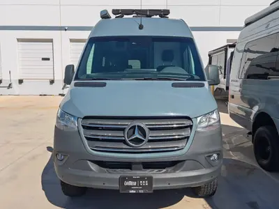 2023 Thor Motor Coach Sanctuary photo 22
