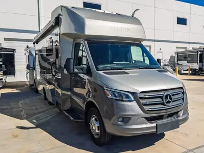 2021 Tiffin Motorhomes Wayfarer exterior