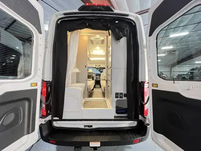 2025 Thor Motor Coach Palladium photo 2