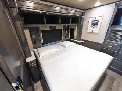 2022 Tiffin Motorhomes Allegro photo 17