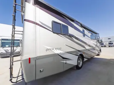 2022 Tiffin Motorhomes Allegro photo 19