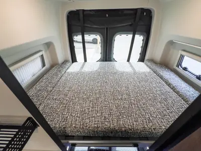 2026 Tiffin Motorhomes GH2 photo 14