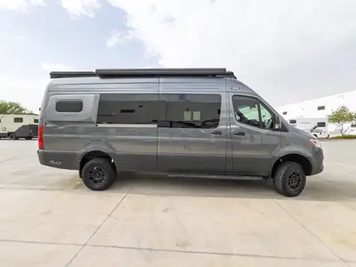 2026 Tiffin Motorhomes GH2 photo 15