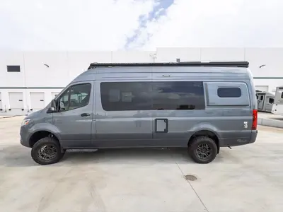 2026 Tiffin Motorhomes GH2 photo 17