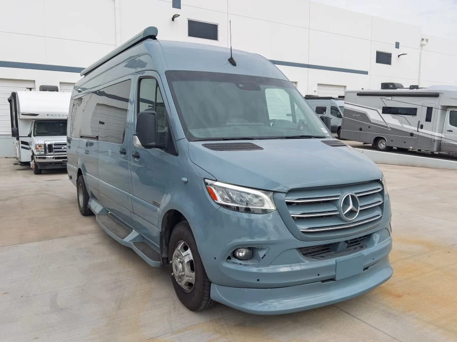2022 Midwest Automotive Designs Patriot exterior