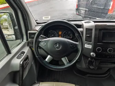 2018 Roadtrek E Trek photo 3