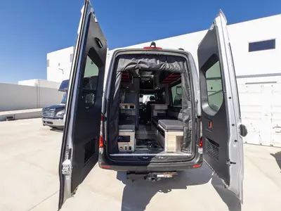 2025 Airstream Interstate photo 2