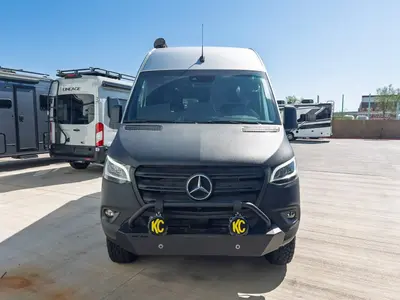 2025 Airstream Interstate photo 20